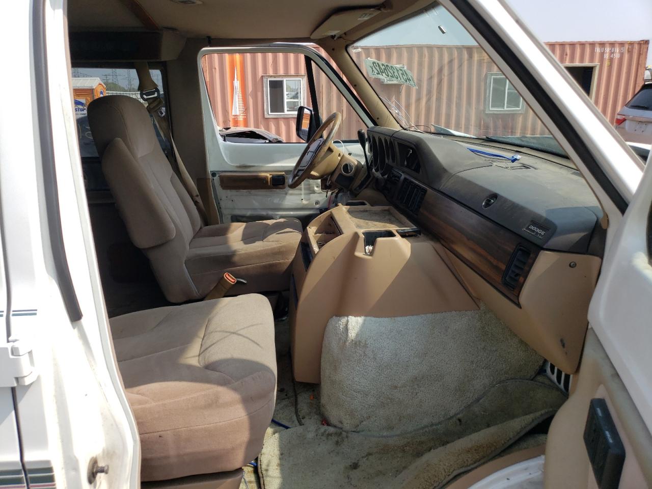 Photo 5 from auction – 1997 DODGE RAM VAN B2 with VIN 2B6HB21Y7VK547788