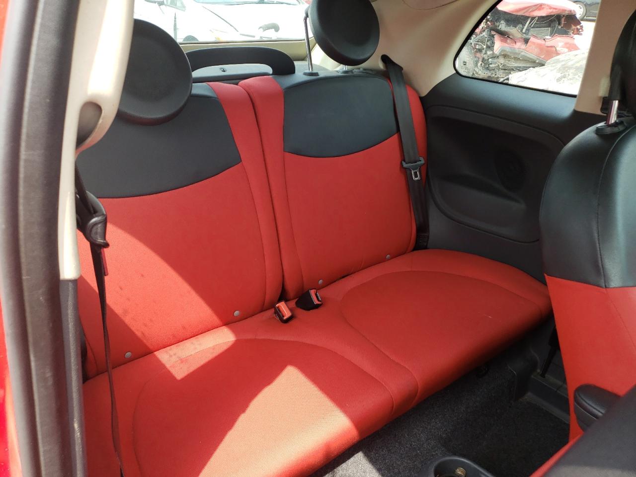 Photo 6 from auction – 2012 FIAT 500 POP with VIN 3C3CFFDR0CT380007