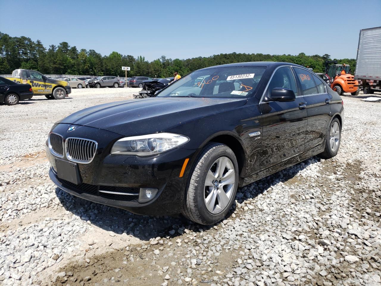 Photo 2 from auction – 2012 BMW 528 XI with VIN WBAXH5C53CDW09931