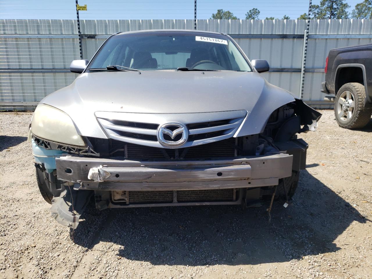 Photo 9 from auction – 2004 MAZDA 3 HATCHBAC with VIN JM1BK343441196856