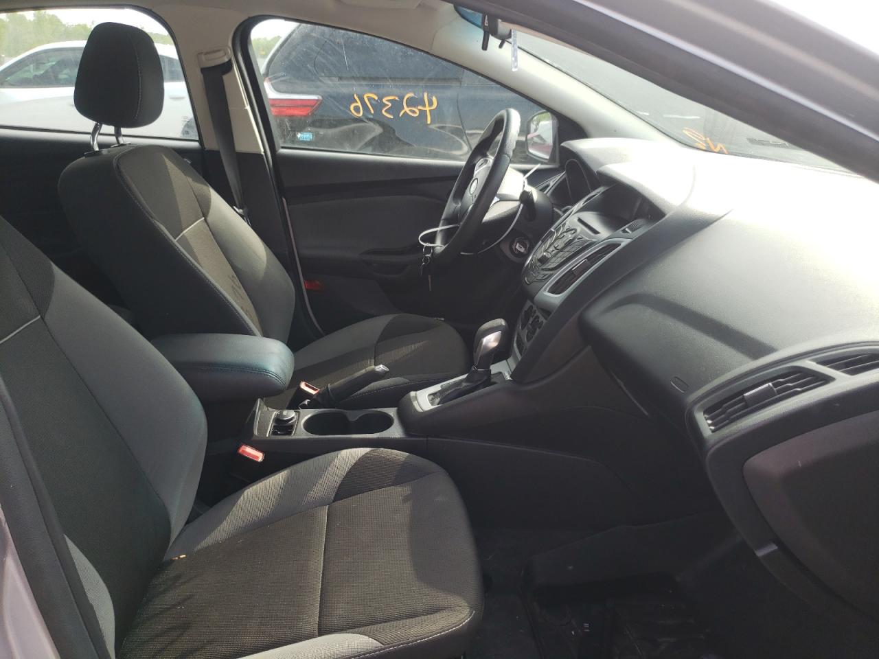 Photo 5 from auction – 2012 FORD FOCUS SE with VIN 1FAHP3F23CL194136