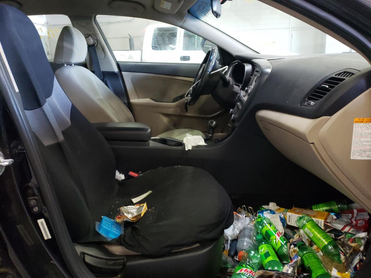Photo 5 from auction – 2014 KIA OPTIMA HYB with VIN KNAGM4AD9E5068851