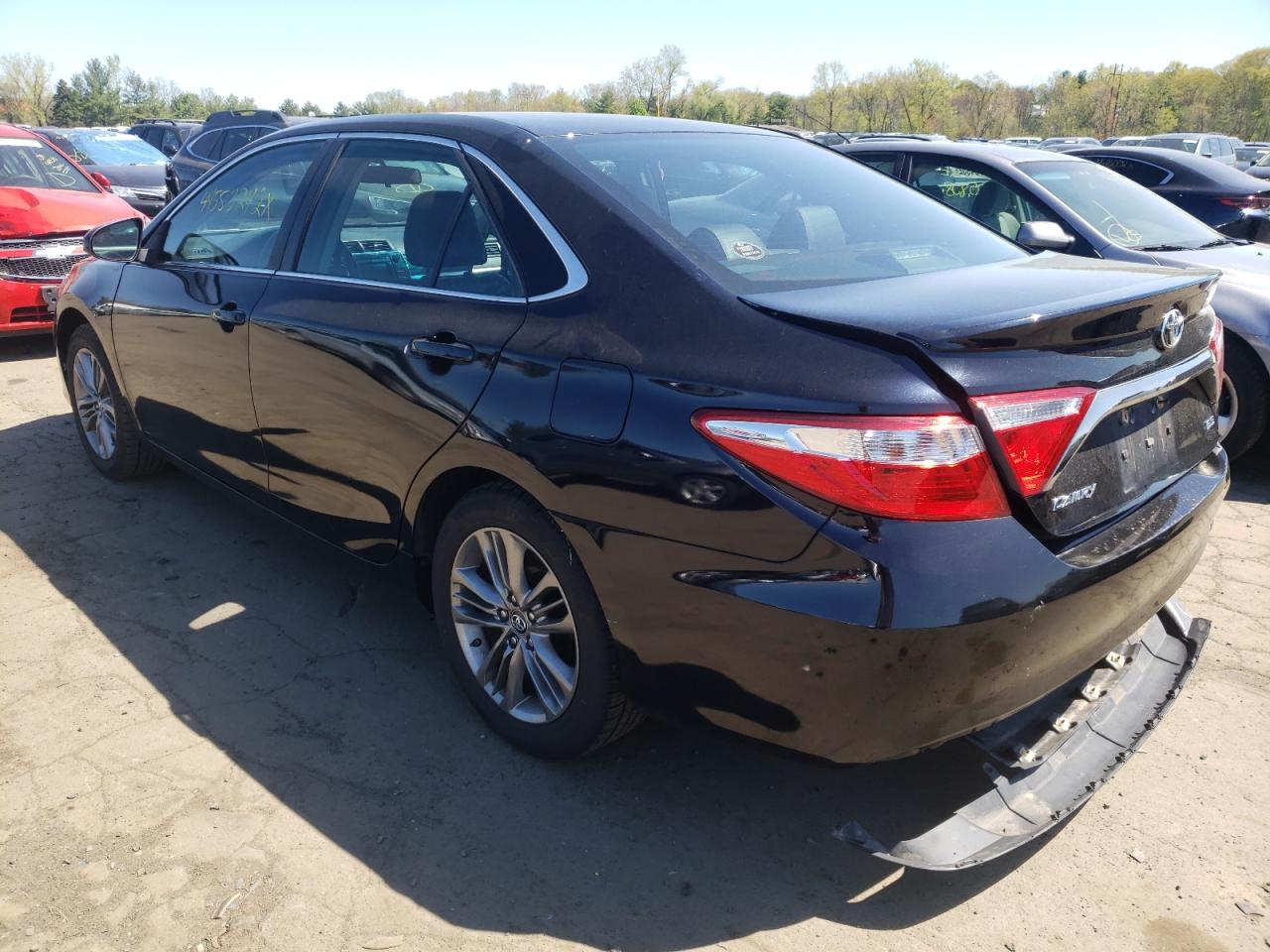 Photo 3 from auction – 2017 TOYOTA CAMRY LE with VIN 4T1BF1FK8HU293121