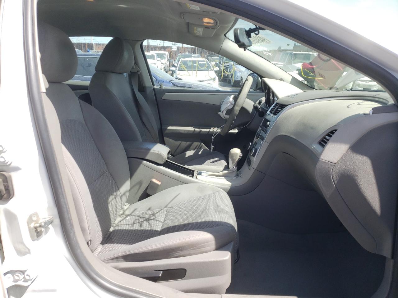 Photo 5 from auction – 2012 CHEVROLET MALIBU 1LT with VIN 1G1ZC5E03CF383544