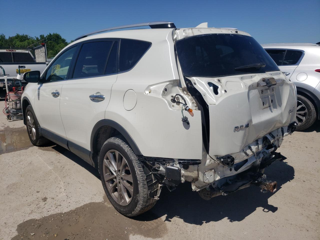 Photo 3 from auction – 2016 TOYOTA RAV4 LIMIT with VIN JTMDFREV4GD183754