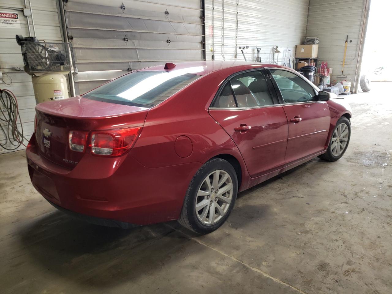 Photo 4 from auction – 2013 CHEVROLET MALIBU 2LT with VIN 1G11E5SA1DF333697