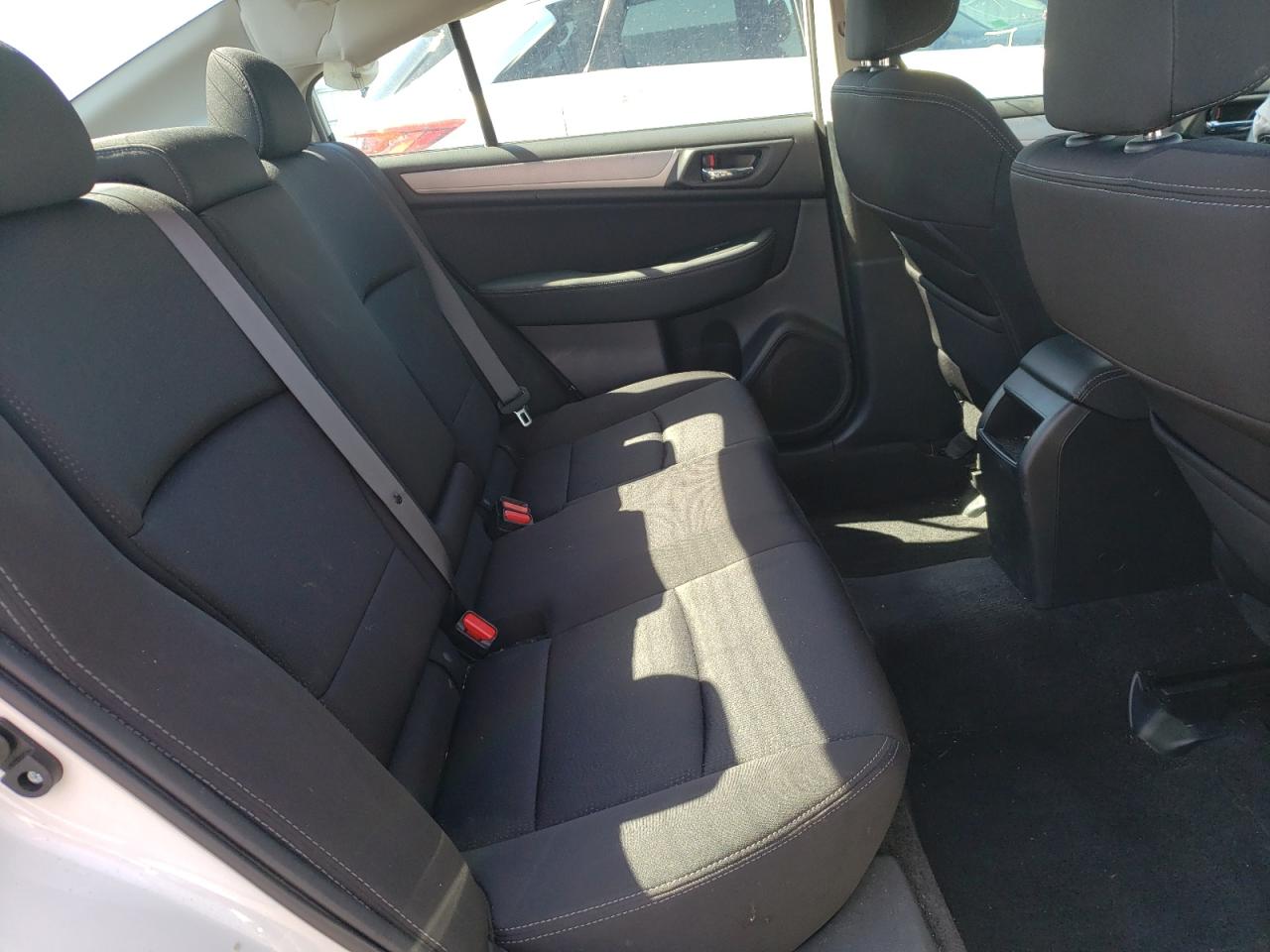 Photo 6 from auction – 2015 SUBARU LEGACY 2.5 with VIN 4S3BNBC62F3013913