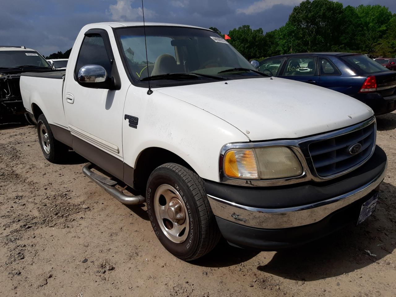 FORD F150 2001 z numerem VIN 1FTRF17L71NA01954 - Zdjęcie z aukcji