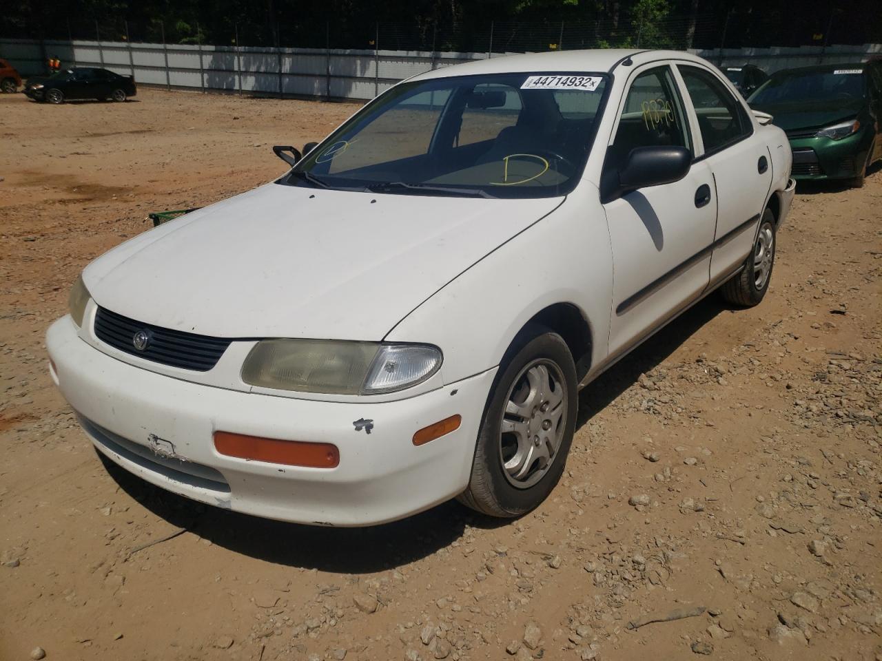 Photo 2 from auction – 1995 MAZDA PROTEGE DX with VIN JM1BA1410S0168707
