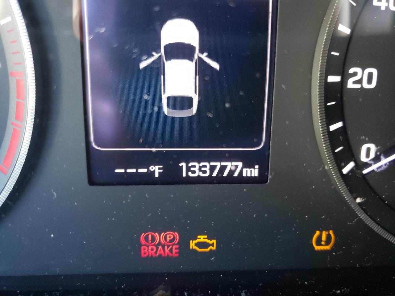 Photo 8 from auction – 2015 HYUNDAI SONATA SPO with VIN 5NPE34AF2FH253209