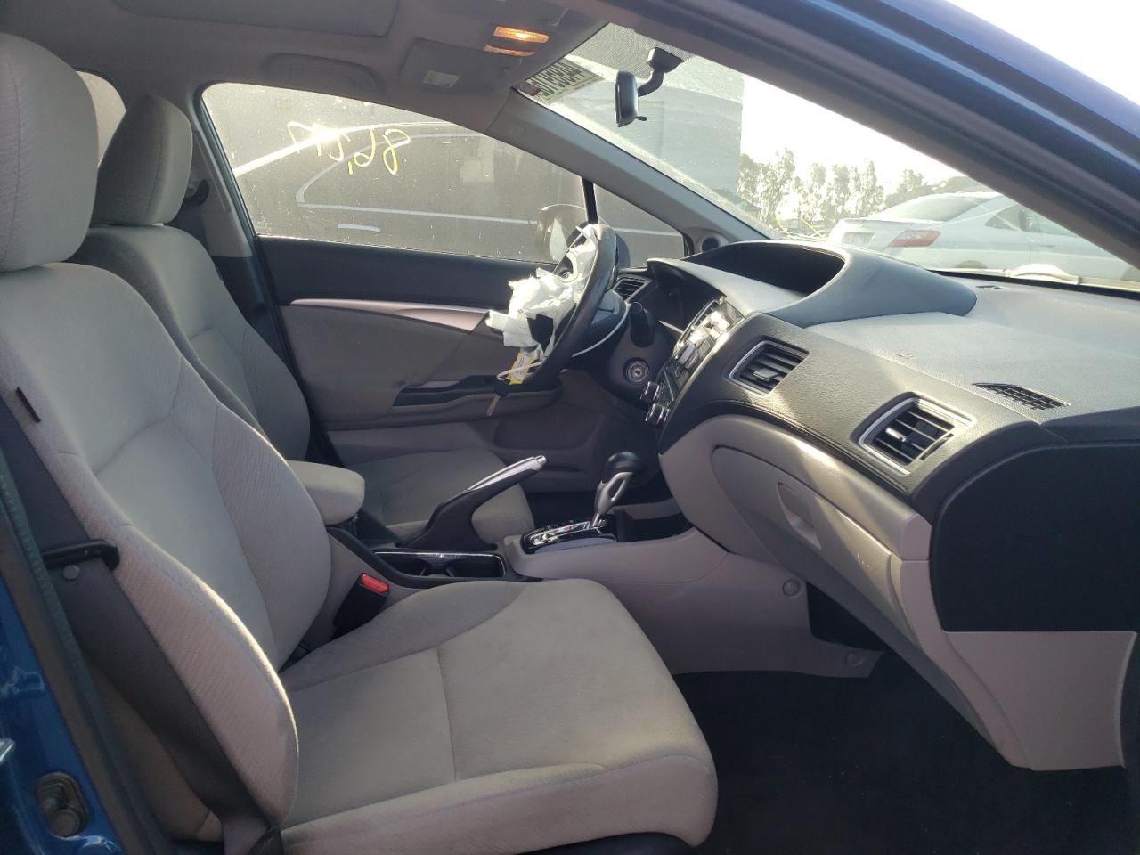 Photo 5 from auction – 2013 HONDA CIVIC EX with VIN 19XFB2F8XDE046042
