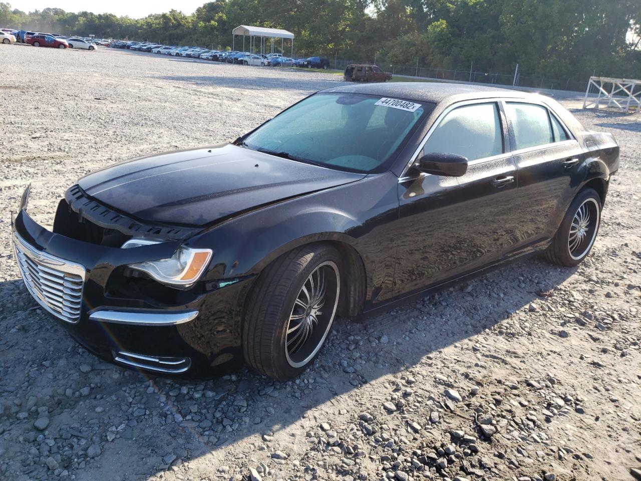 Photo 15 from auction – 2014 CHRYSLER 300 with VIN 2C3CCAAG0EH373522