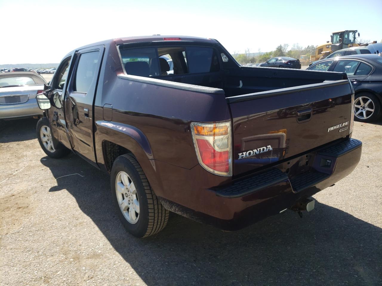 Photo 3 from auction – 2007 HONDA RIDGELINE with VIN 2HJYK16537H523973