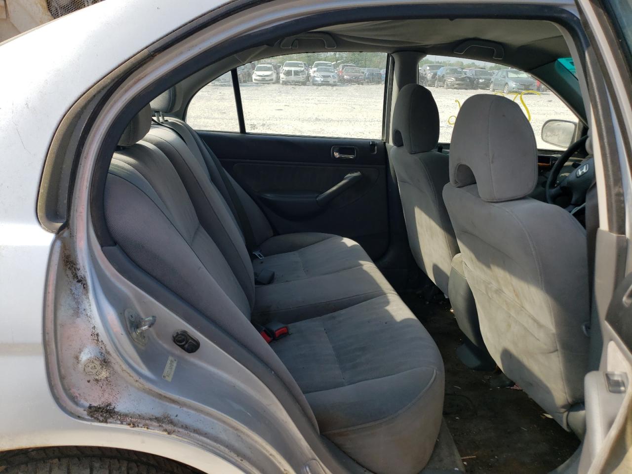 Photo 6 from auction – 2003 HONDA CIVIC LX with VIN 2HGES16563H627344