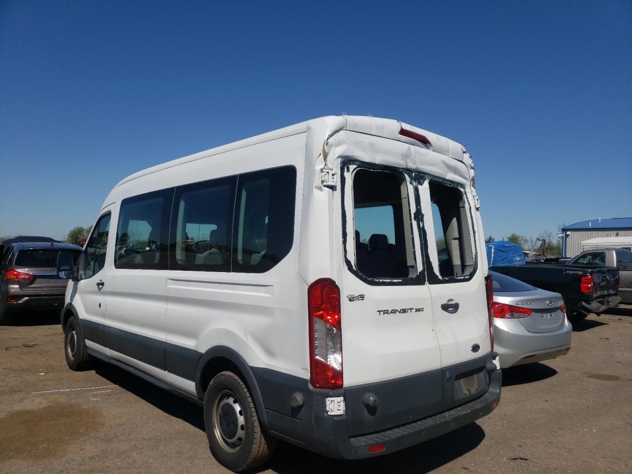 Photo 3 from auction – 2015 FORD TRANSIT T- with VIN 1FBZX2CM8FKA96510