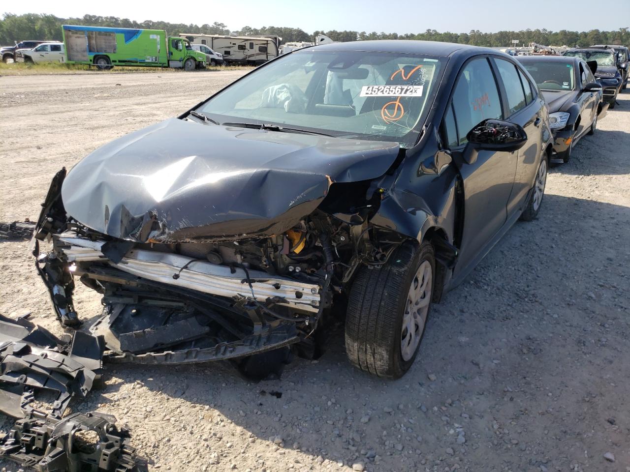 Photo 2 from auction – 2021 TOYOTA COROLLA LE with VIN 5YFEPMAE3MP219694