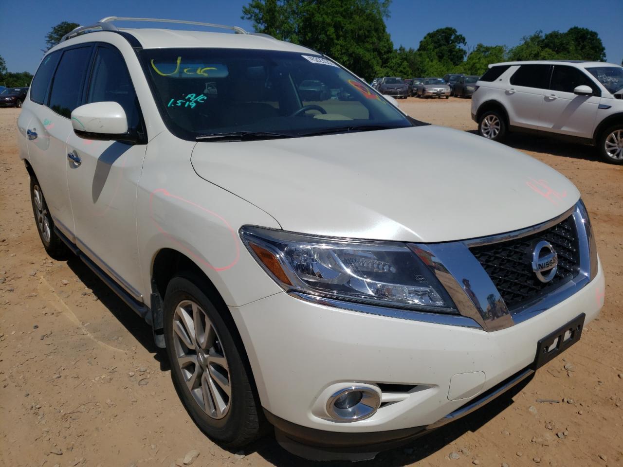 Photo 1 from auction – 2016 NISSAN PATHFINDER with VIN 5N1AR2MM8GC652453