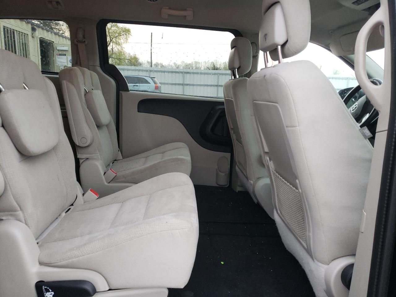 Photo 6 from auction – 2014 DODGE GRAND CARA with VIN 2C4RDGCG9ER301781