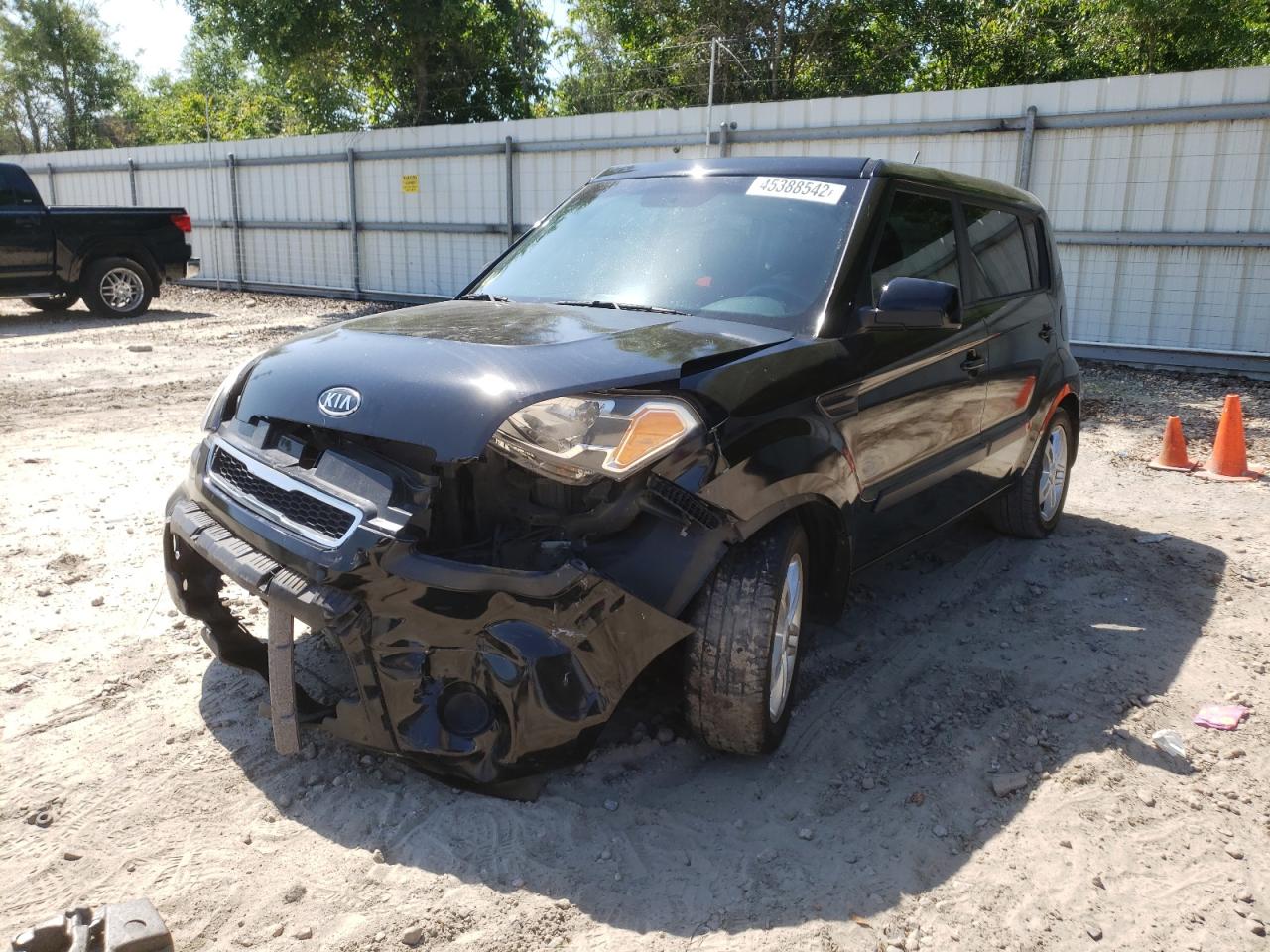 Photo 2 from auction – 2011 KIA UK with VIN KNDJT2A20B7206436