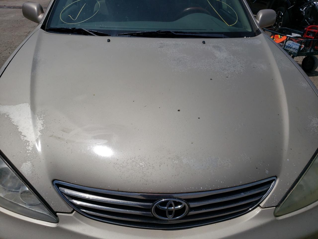 Photo 9 from auction – 2005 TOYOTA CAMRY LE with VIN 4T1BE32K15U013443