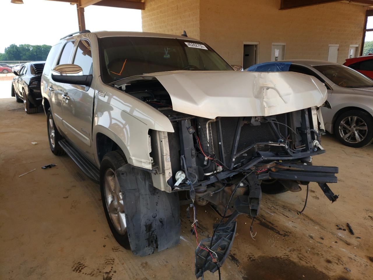Photo 1 from auction – 2007 CHEVROLET TAHOE C150 with VIN 1GNFC13017R232932
