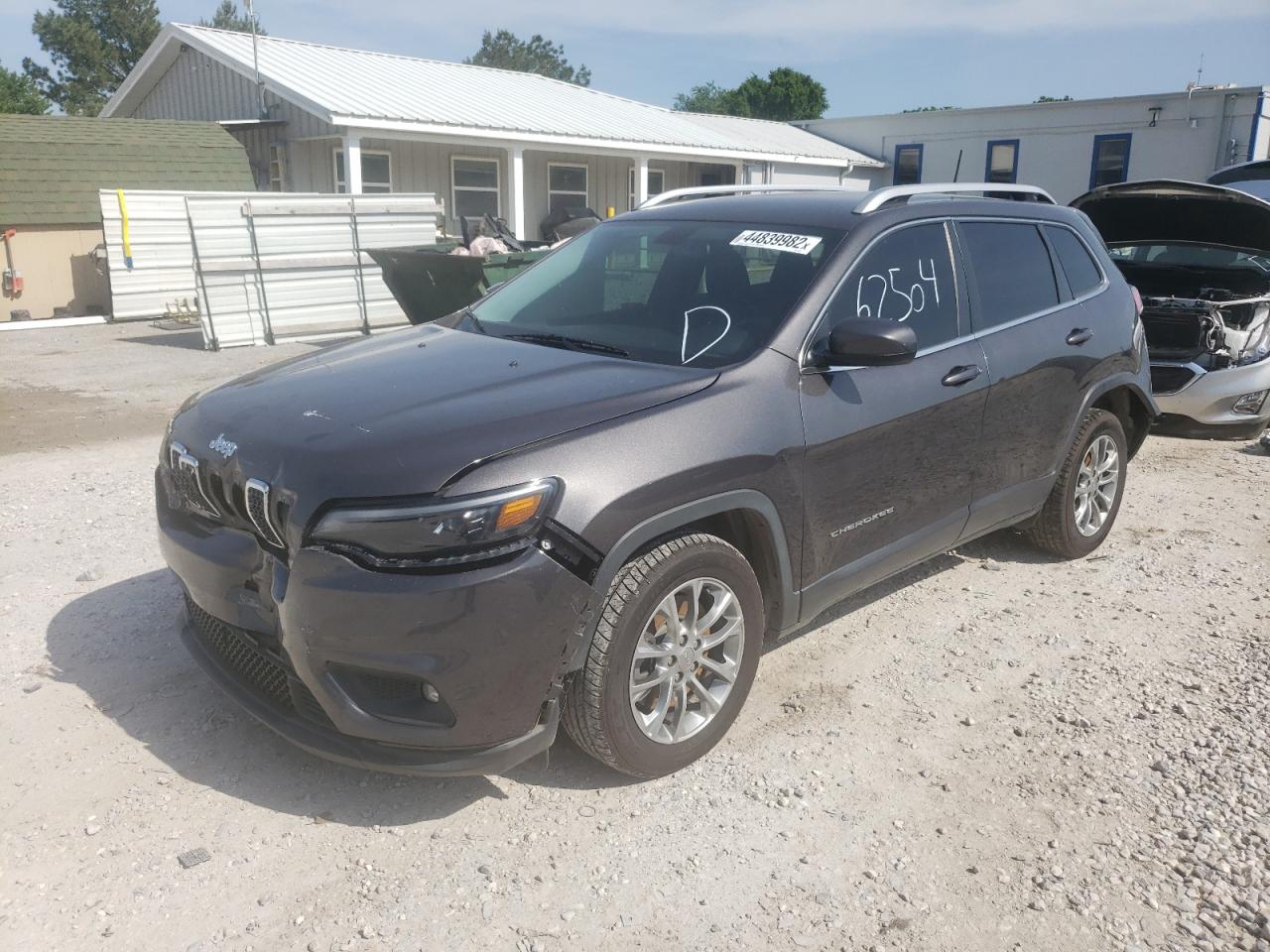 Photo 2 from auction – 2019 JEEP CHEROKEE L with VIN 1C4PJLLB8KD262791