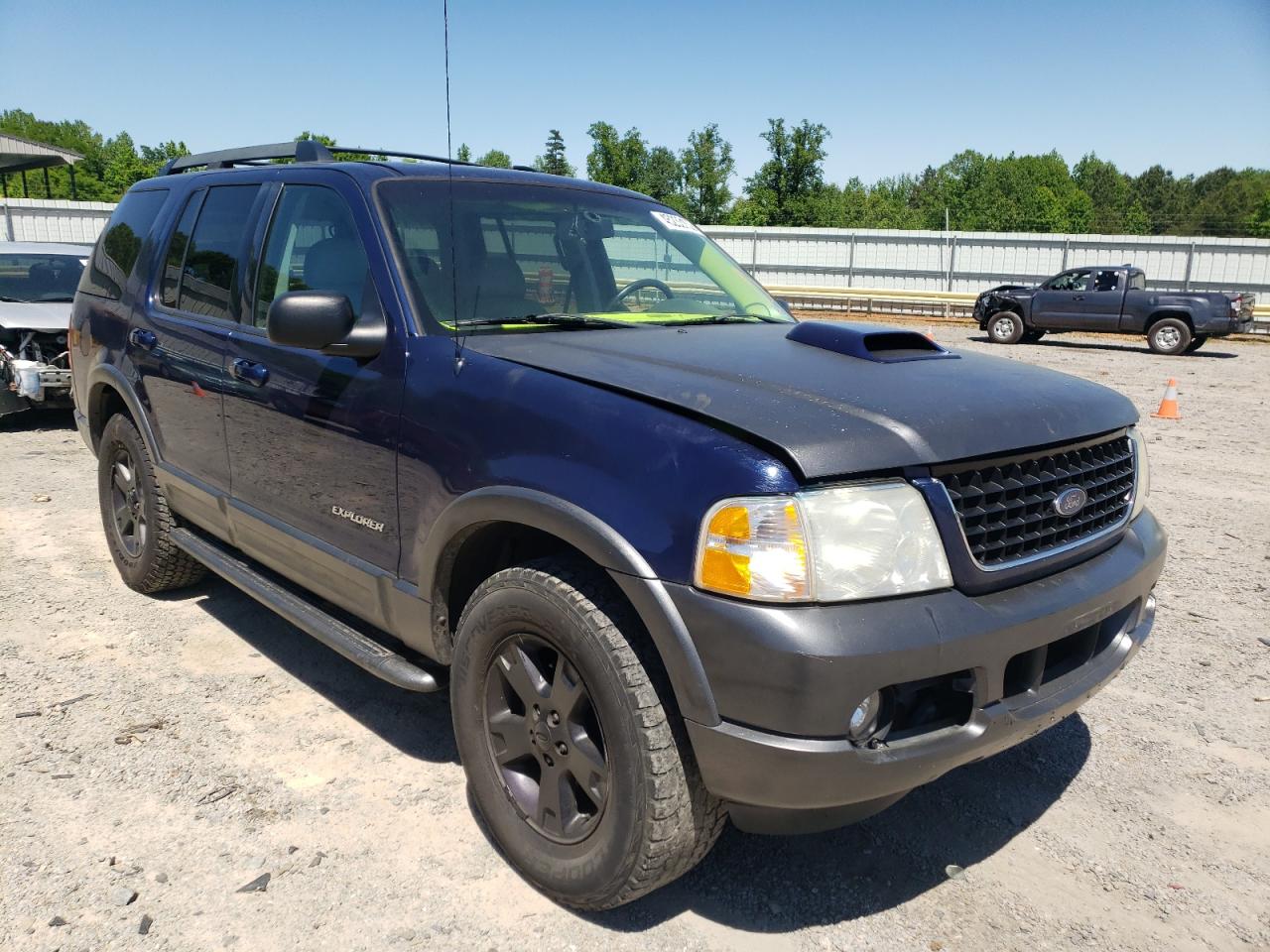 FORD EXPLORER X 2005 with VIN 1FMDU73E15UA19769 - Photo from auction