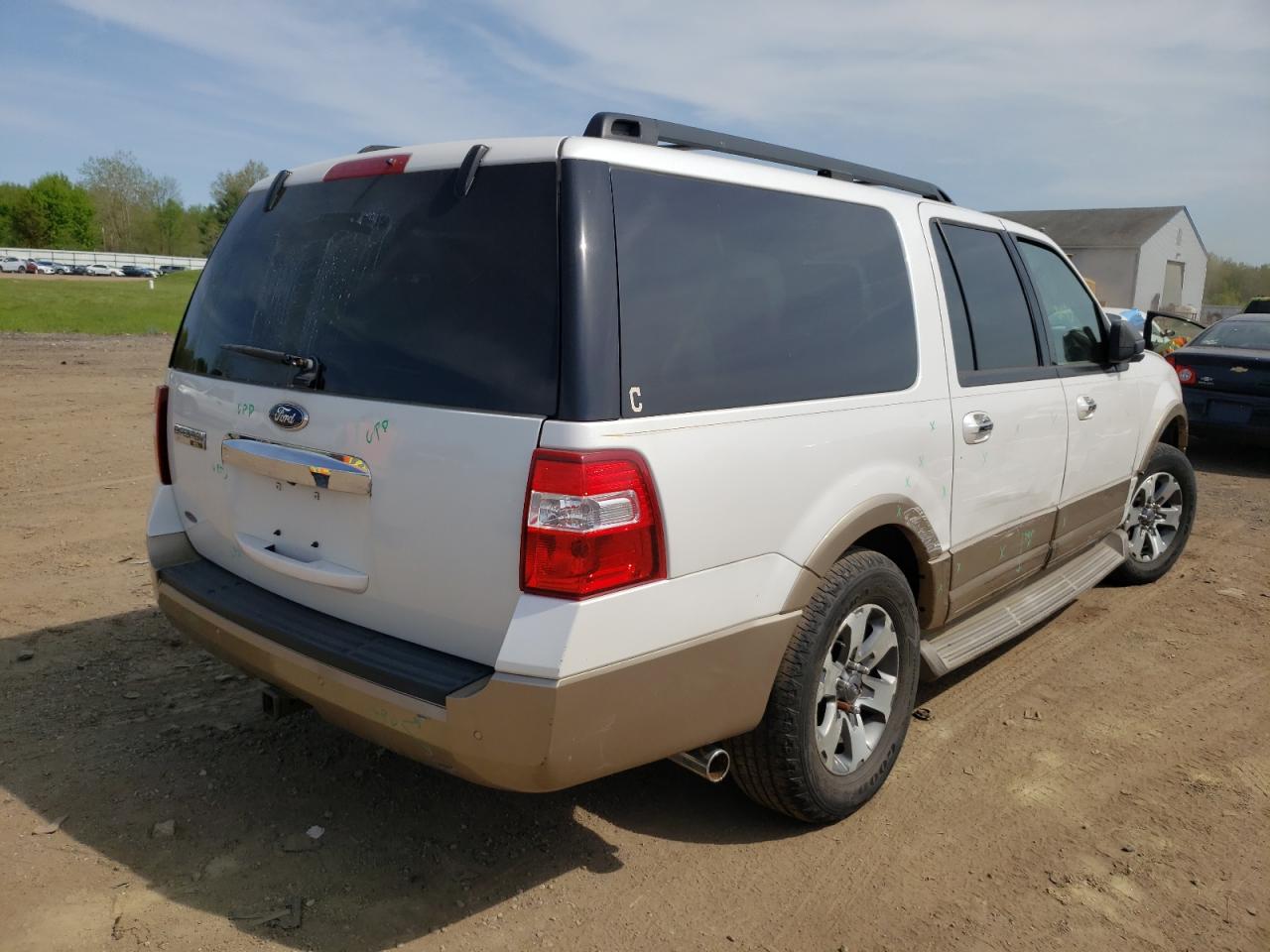 Photo 4 from auction – 2011 FORD EXPEDITION with VIN 1FMJK1J53BEF10021