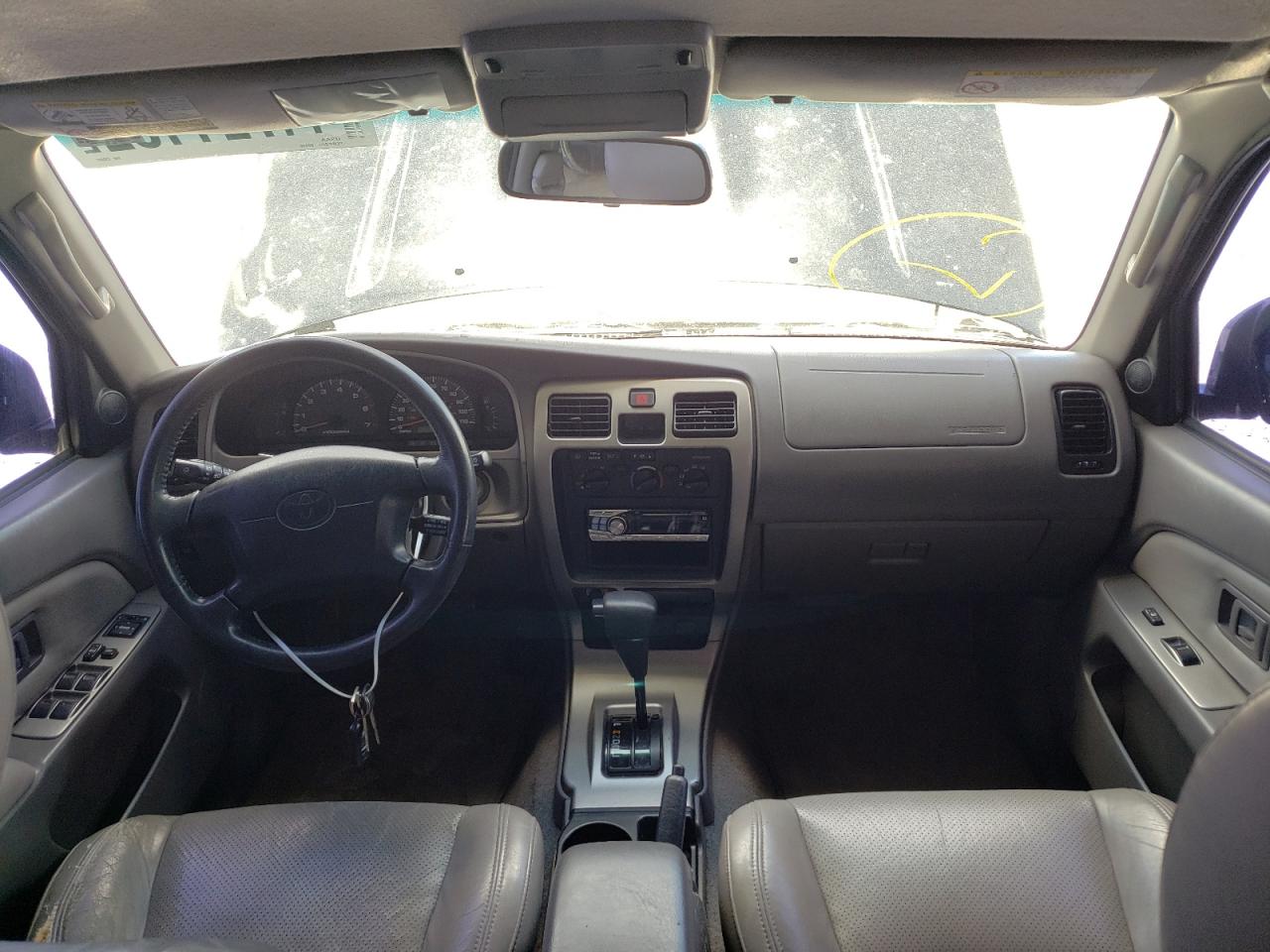 صورة رقم 9 من المزاد - 2002 TOYOTA 4RUNNER SR مع VIN JT3GN86R720239007