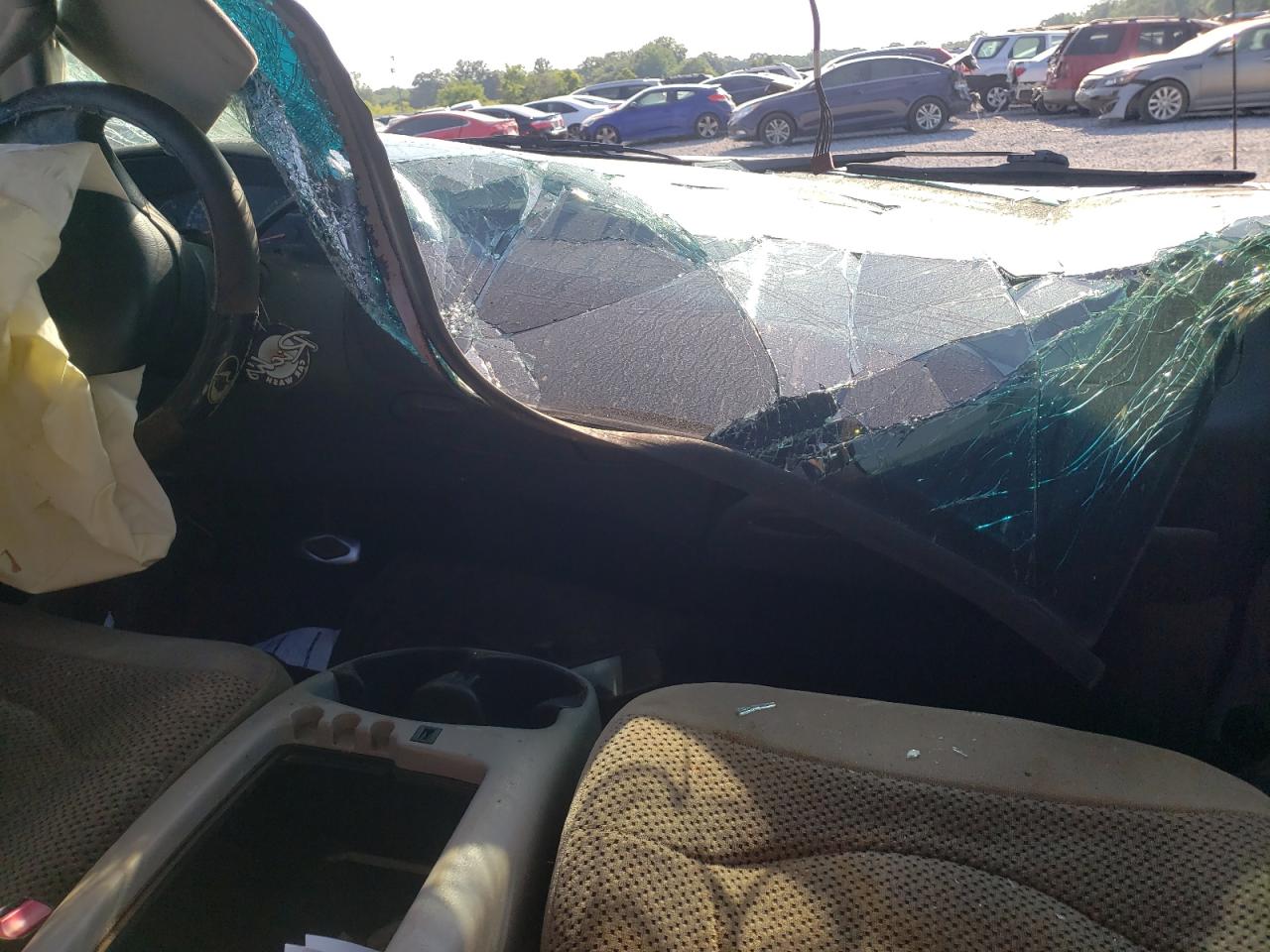 Photo 9 from auction – 2000 FORD F150 with VIN 2FTRX07WXYCA72146