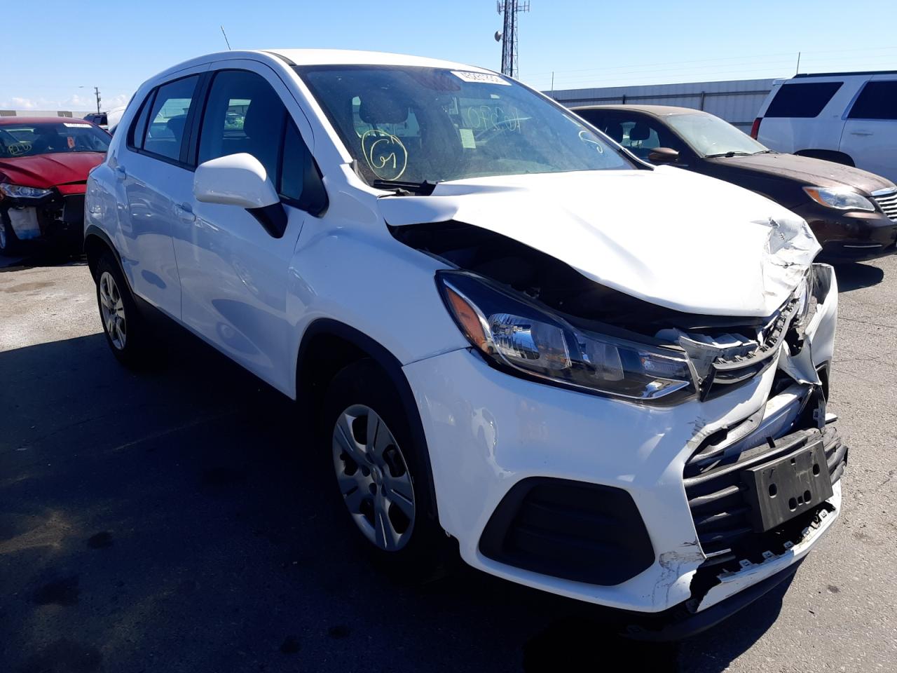 CHEVROLET TRAX LS 2018 with VIN KL7CJKSB5JB644911 - Photo from auction