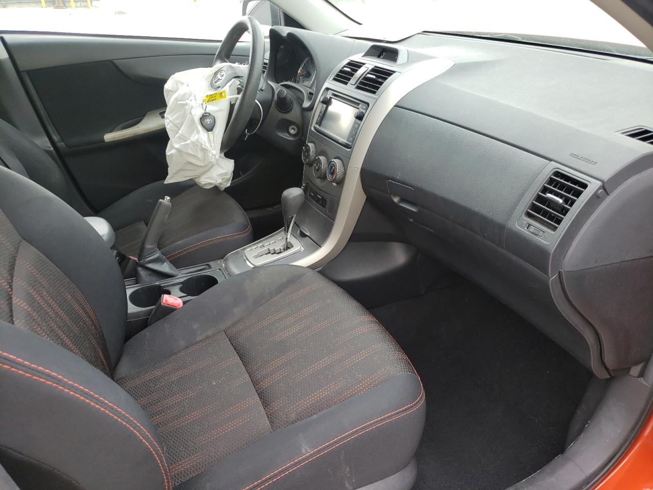 Foto 5 de la subasta – 2013 TOYOTA COROLLA BA con VIN 2T1BU4EE0DC090531