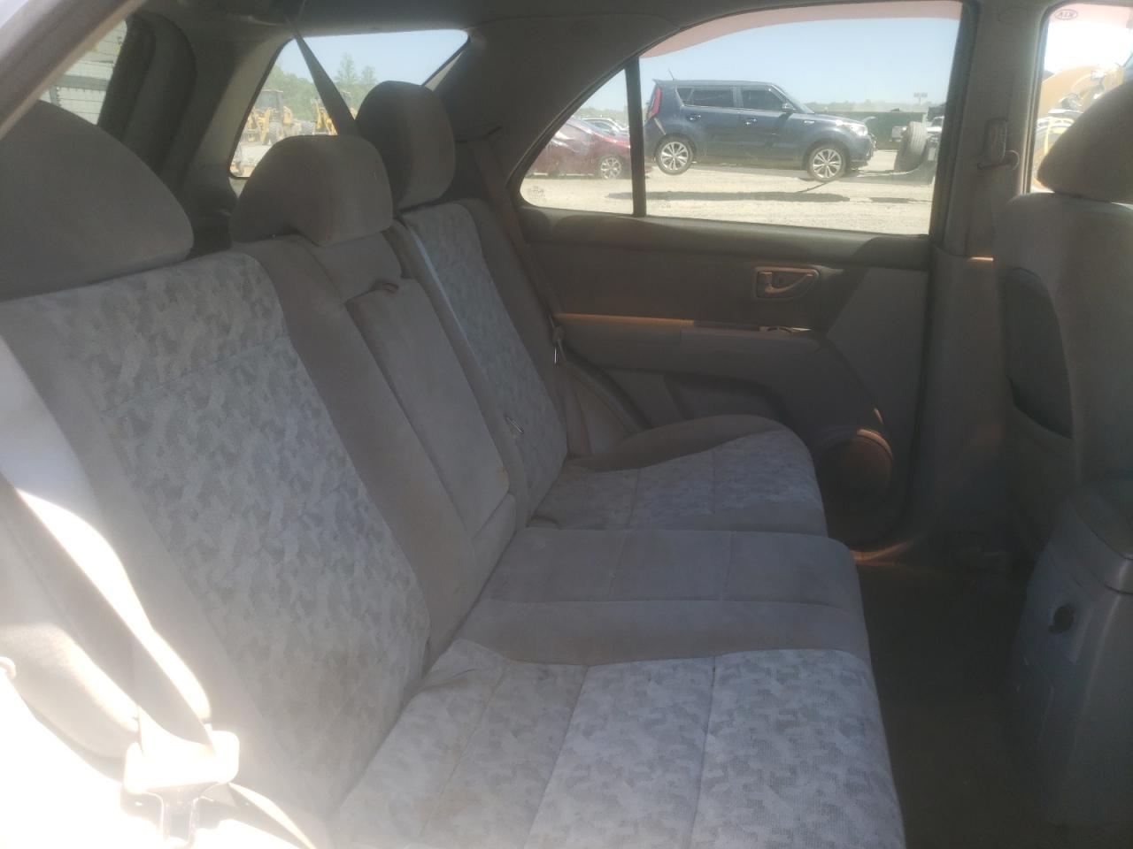 Photo 6 from auction – 2008 KIA SORENTO EX with VIN KNDJD735785855401