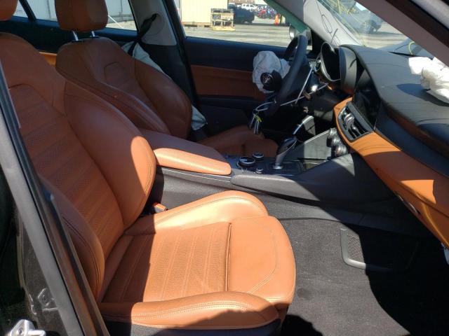 Photo 5 from auction – 2018 ALFA ROMEO GIULIA TI with VIN ZARFAECN9J7593531