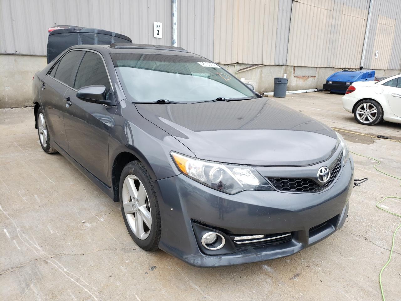 Photo 1 from auction – 2013 TOYOTA CAMRY L with VIN 4T1BF1FK7DU685582