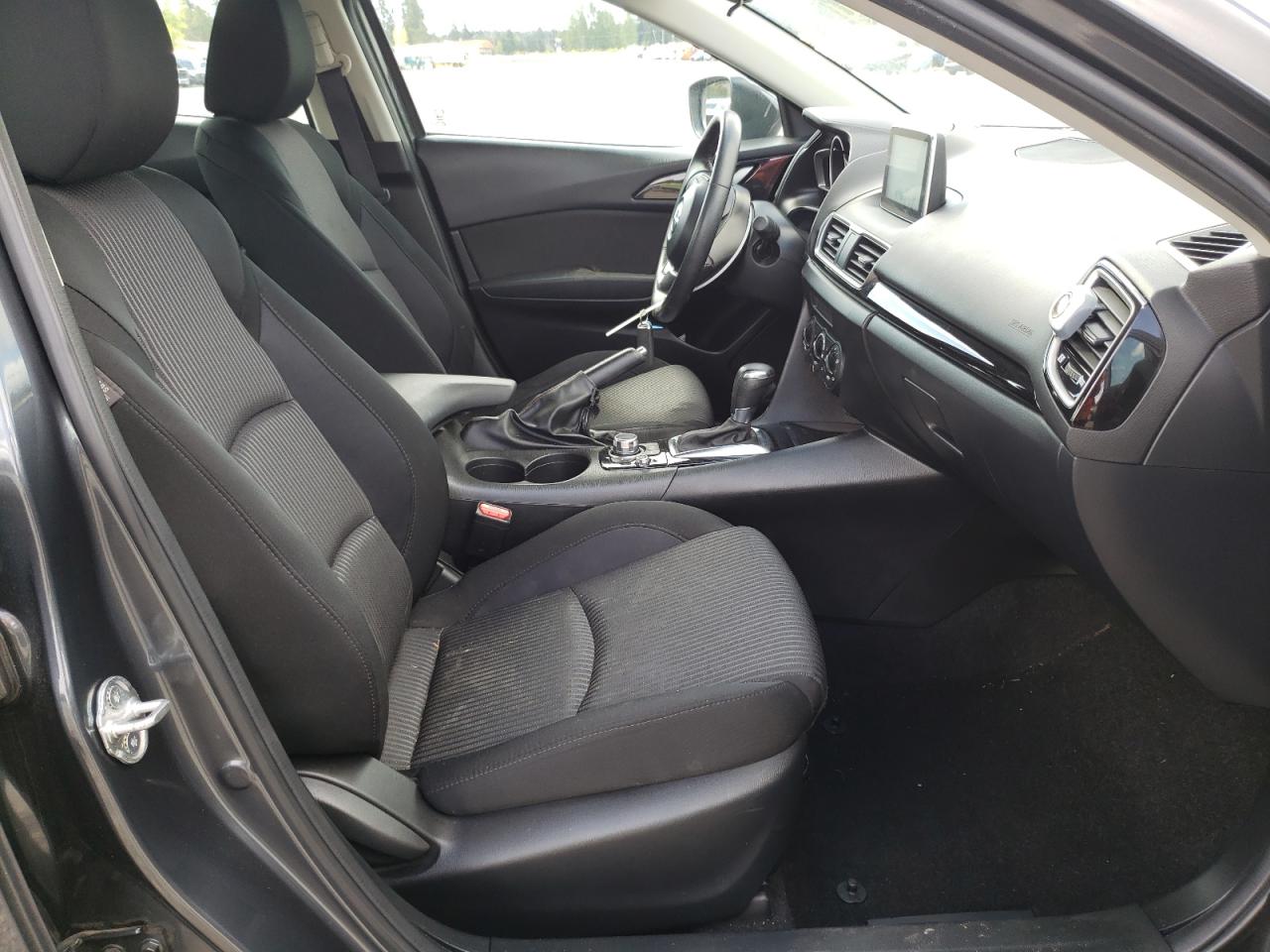 Photo 5 from auction – 2016 MAZDA 3 TOURING with VIN 3MZBM1V73GM271714