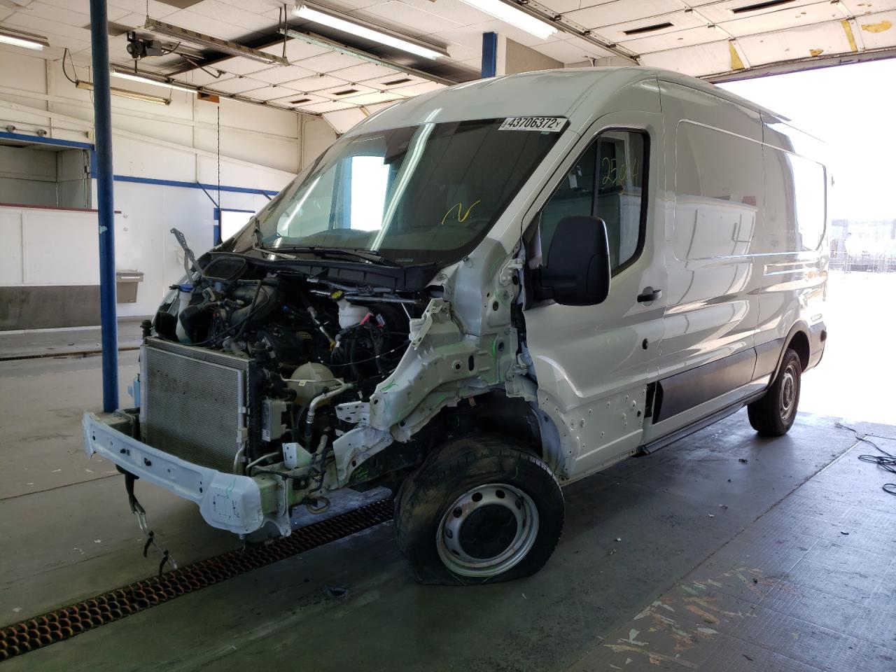 Photo 2 from auction – 2019 FORD TRANSIT T- with VIN 1FTYR2CM1KKB82995