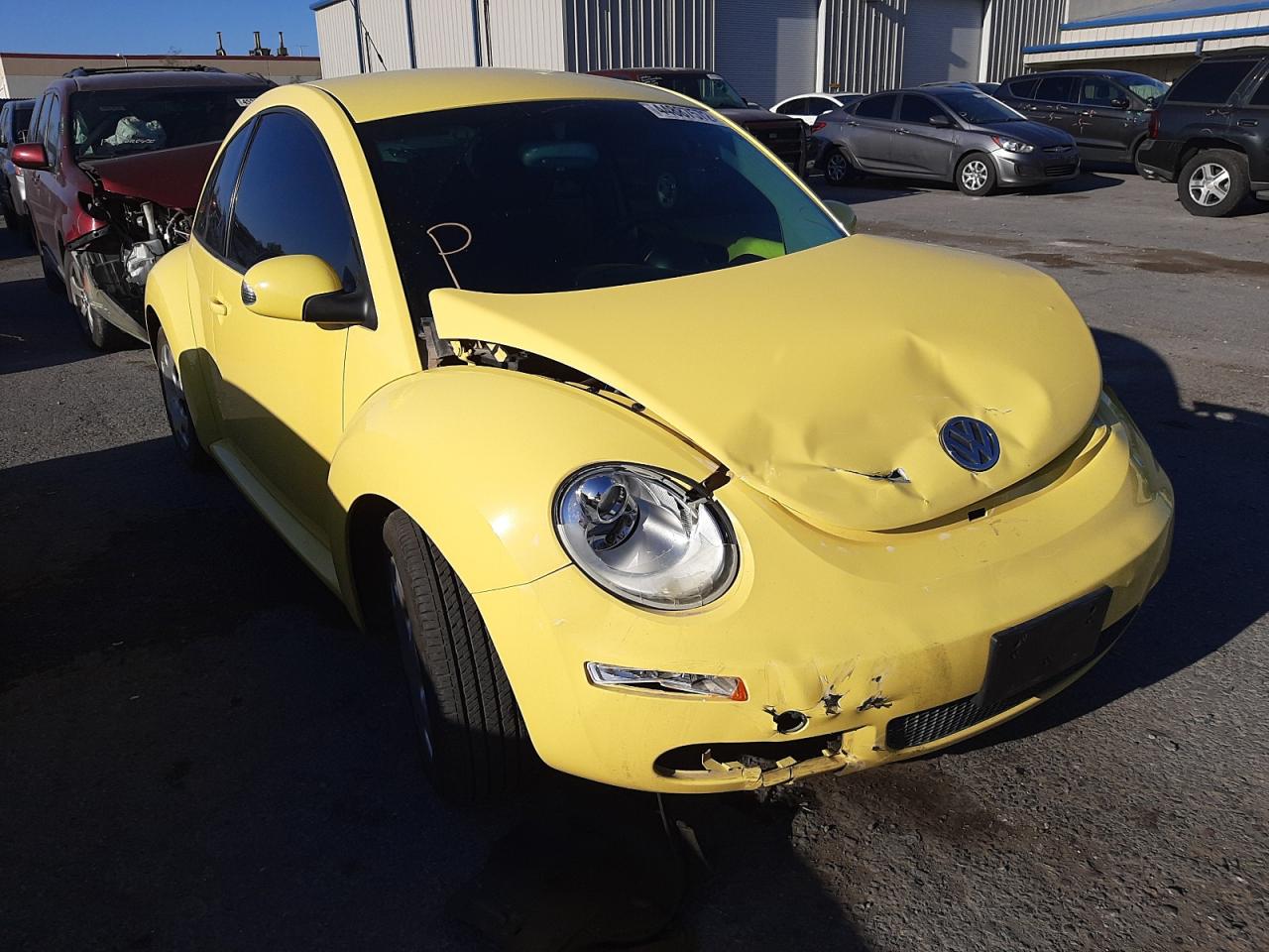 Photo 13 from auction – 2010 VOLKSWAGEN NEW BEETLE with VIN 3VWPG3AG3AM000206