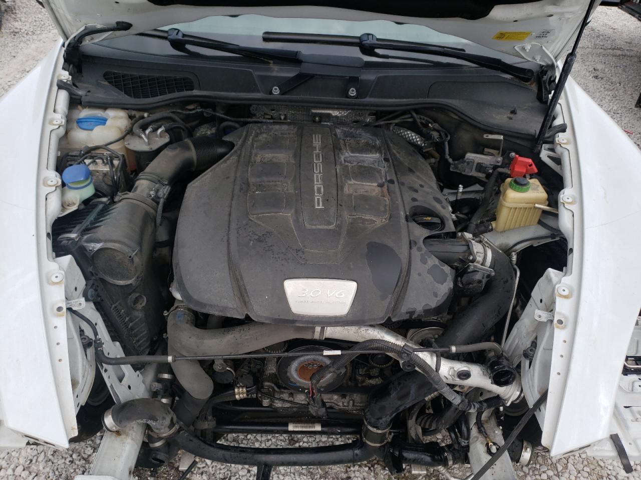 Photo 7 from auction – 2014 PORSCHE CAYENNE with VIN WP1AF2A21ELA45922