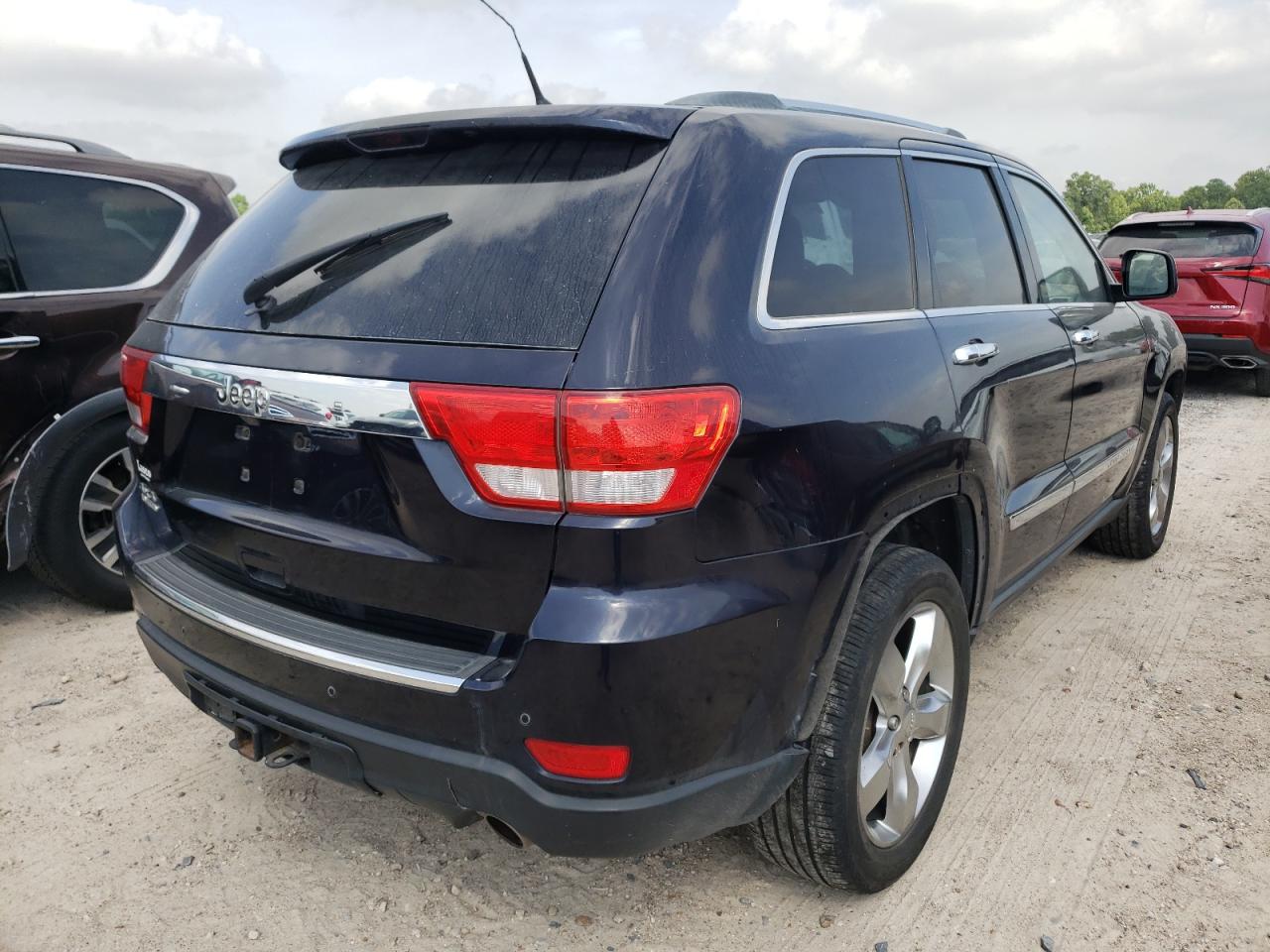 Photo 4 from auction – 2011 JEEP GRAND CHER with VIN 1J4RS5GT0BC505384