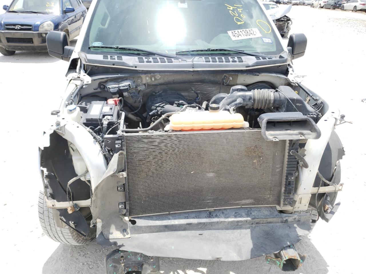 Photo 7 from auction – 2015 FORD F150 with VIN 1FTMF1C88FKD24091