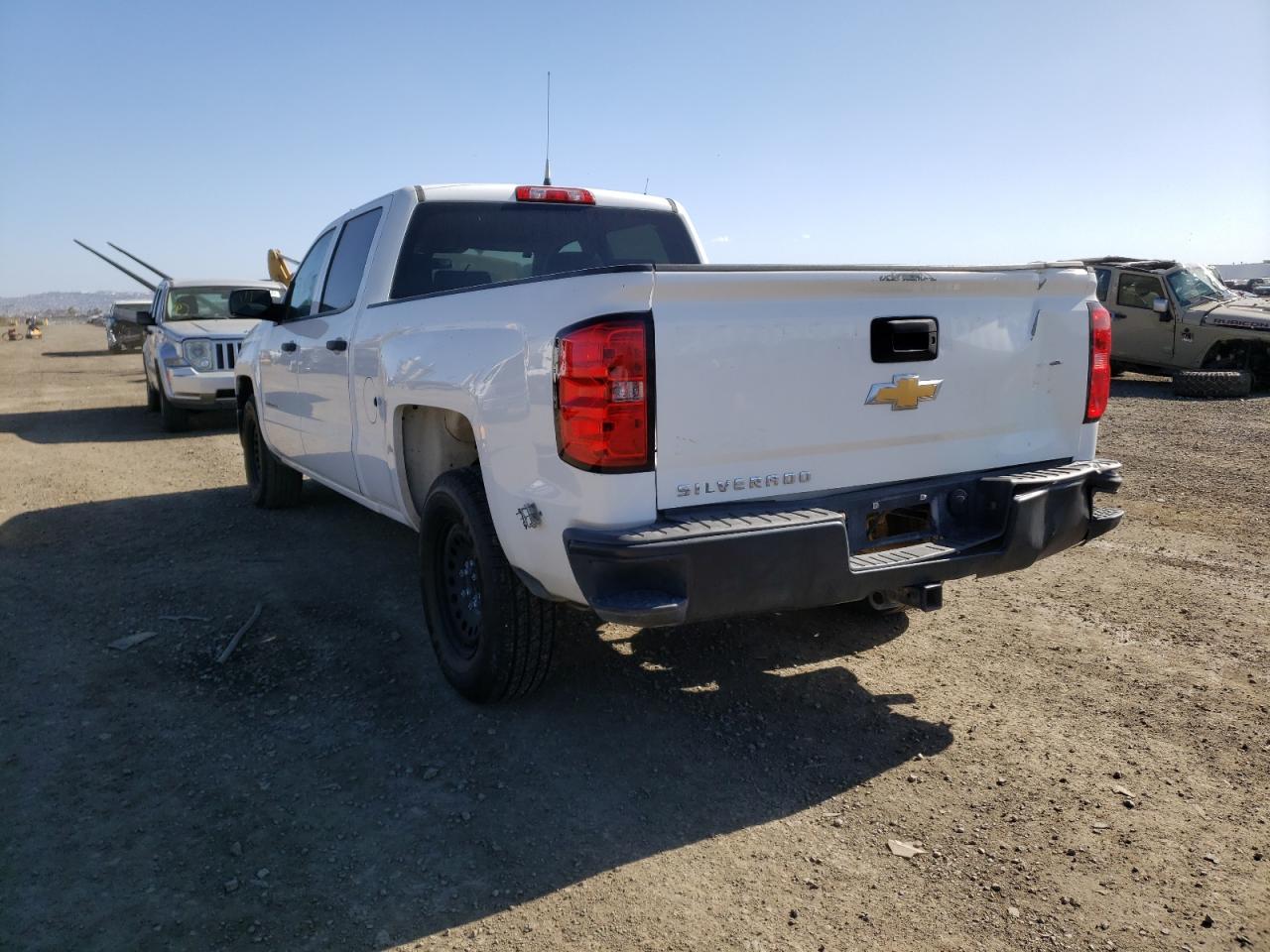 Photo 3 from auction – 2015 CHEVROLET SILVERADO with VIN 3GCUKPEC1FG226494