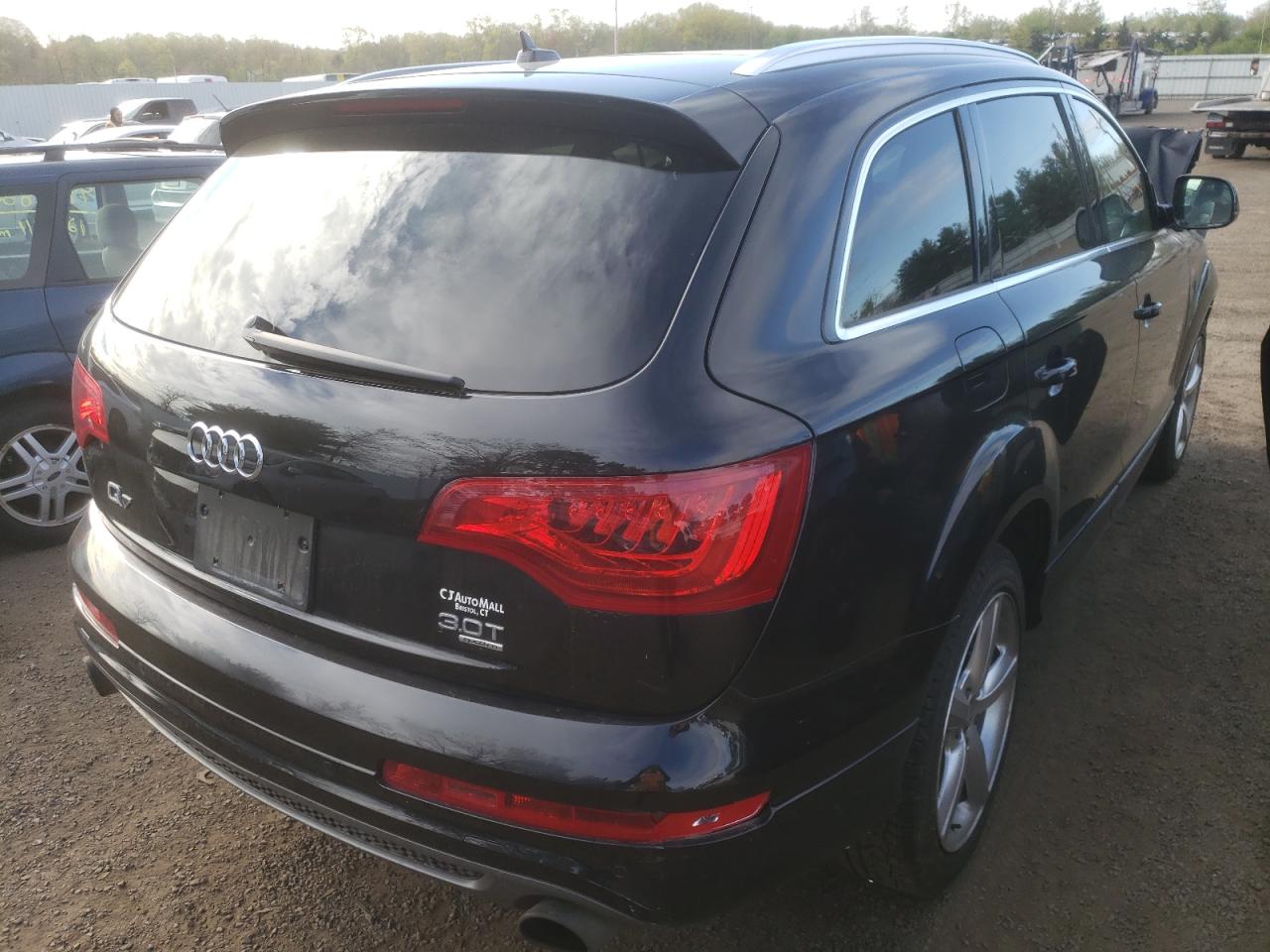 Photo 4 from auction – 2015 AUDI Q7 PRESTIG with VIN WA1DGAFE6FD014129