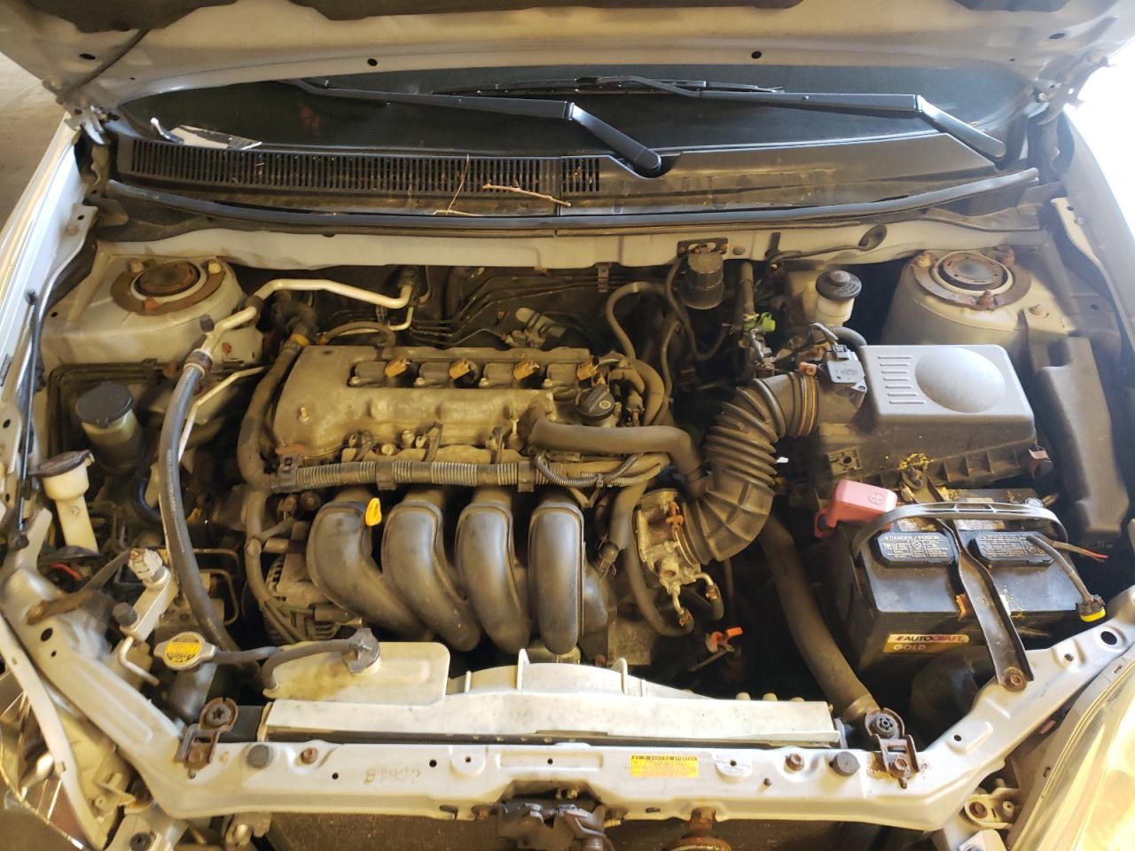 Photo 7 from auction – 2005 TOYOTA MATRIX with VIN 2T1KR32E95C351138