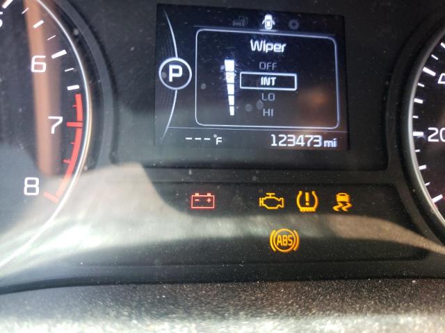 Photo 8 from auction – 2016 KIA OPTIMA EX with VIN 5XXGU4L37GG042111