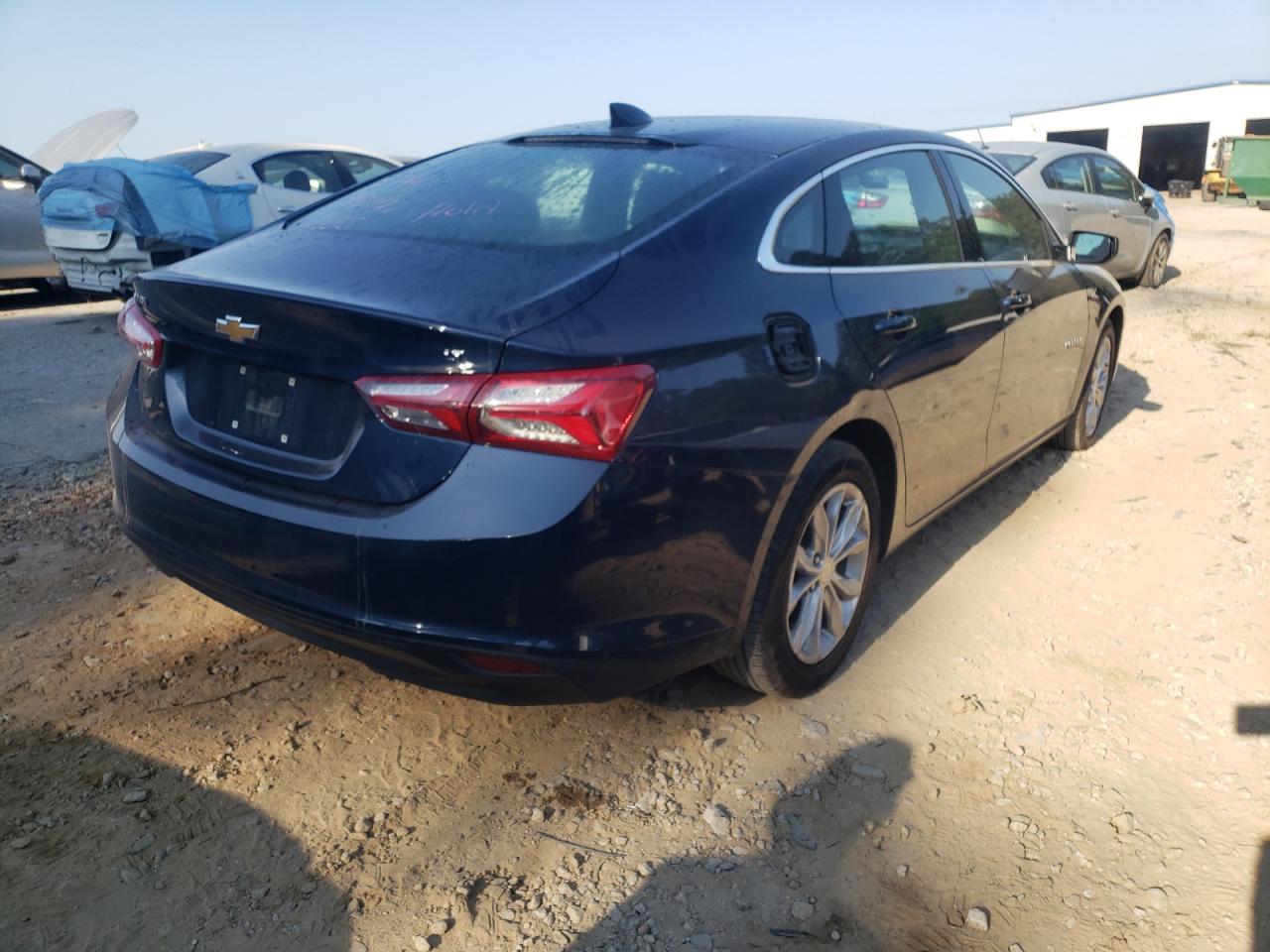 Photo 4 from auction – 2020 CHEVROLET MALIBU LT with VIN 1G1ZD5ST6LF092855