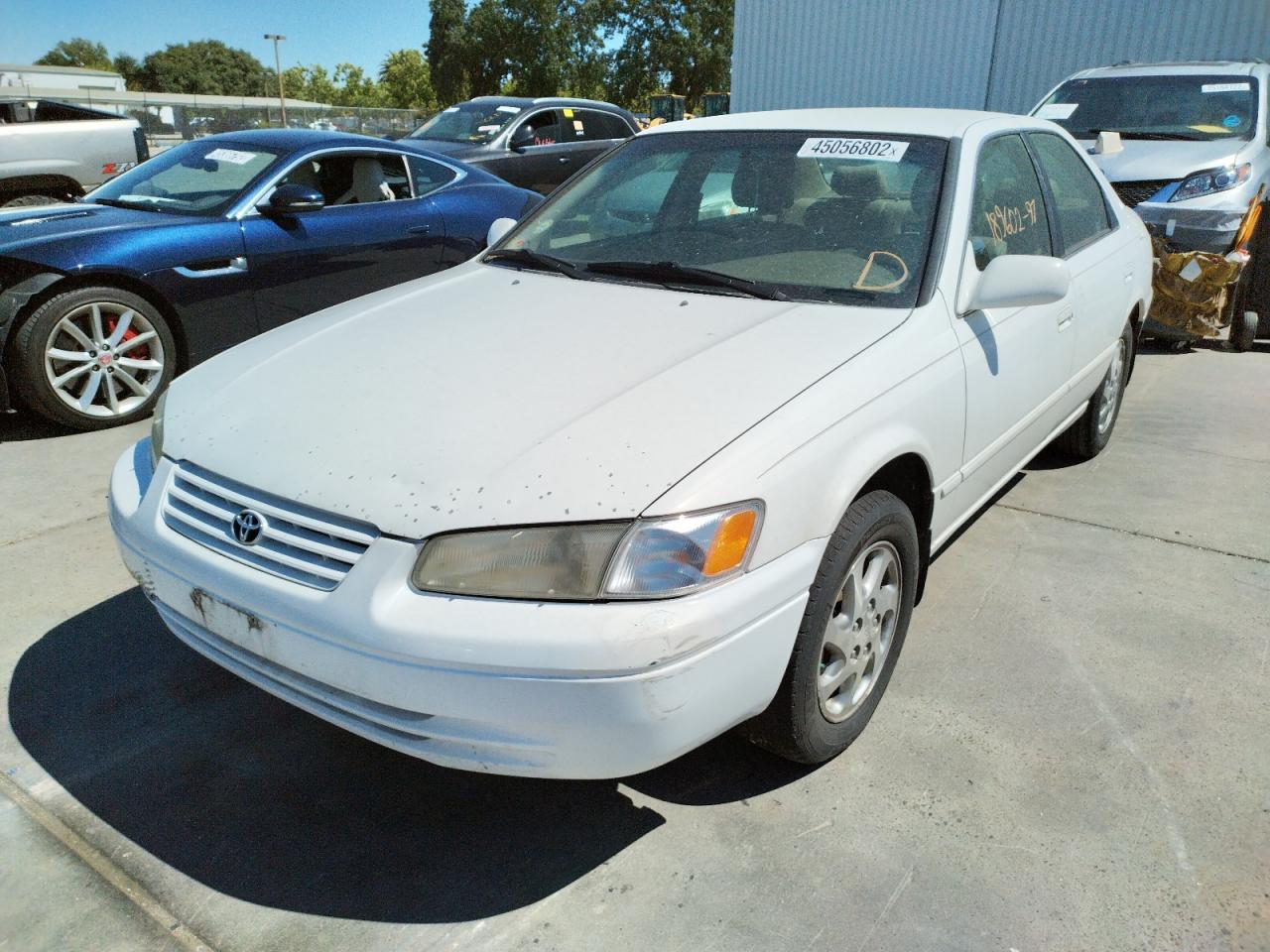 Photo 2 from auction – 1997 TOYOTA CAMRY CE with VIN 4T1BF22K7VU905686