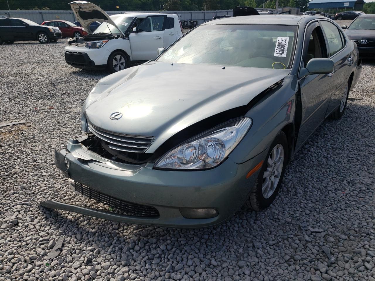 Photo 2 from auction – 2002 LEXUS ES 300 with VIN JTHBF30G220014229