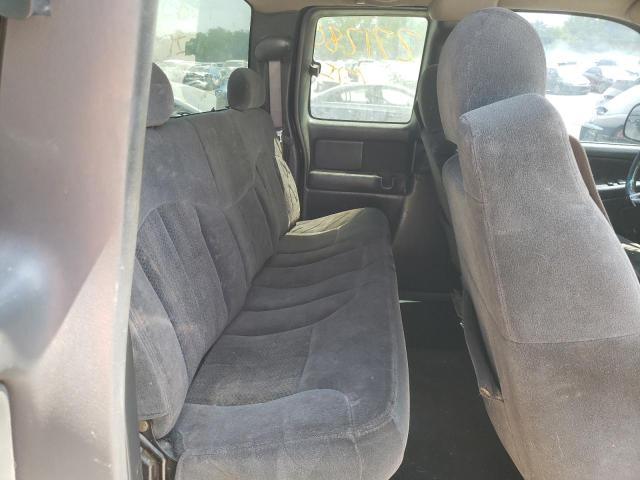 Photo 6 from auction – 2002 CHEVROLET SILVERADO with VIN 2GCEK19T421278376