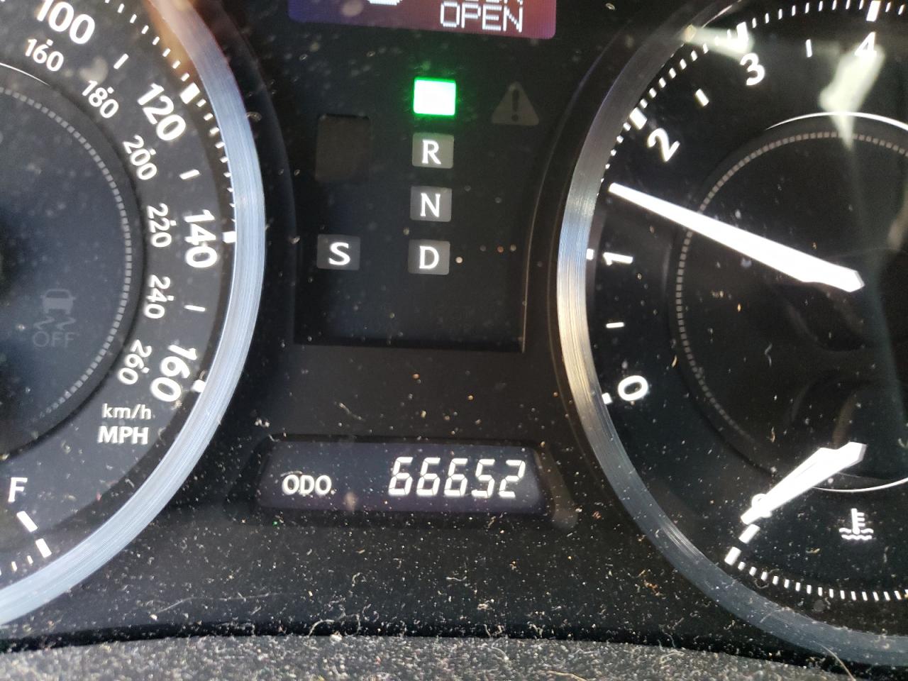 Photo 8 from auction – 2010 LEXUS IS 350 with VIN JTHFE2C25A2502964